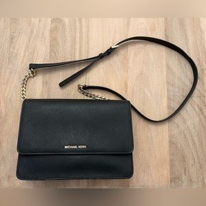 Michael Kors Black Daniela Saffiano Leather Crossbody Bag